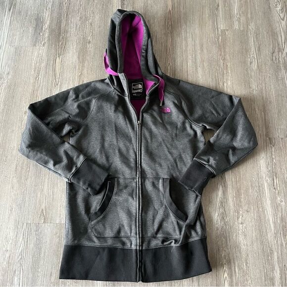 The North Face Women's Medium Cryptic Full-zip Sweatshirt - Picture 1 of 11